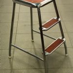 889 5043 LADDER STOOL